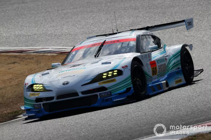 #60 SYNTIUM LMcorsa GR Supra GT