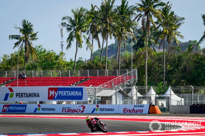 Aleix Espargaro, Aprilia Racing