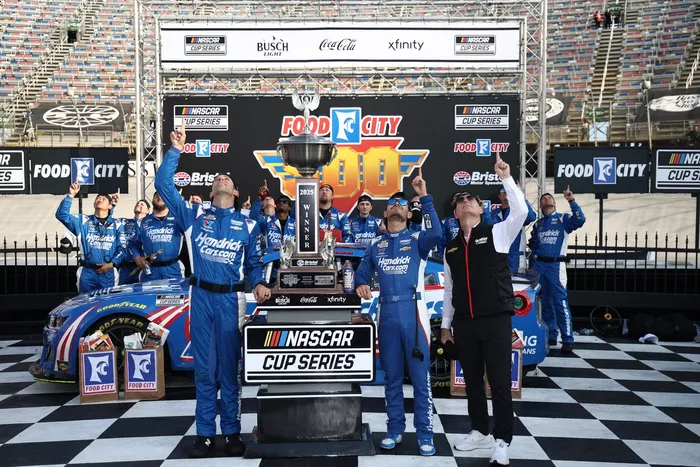 Kyle Larson, Hendrick Motorsports Chevrolet