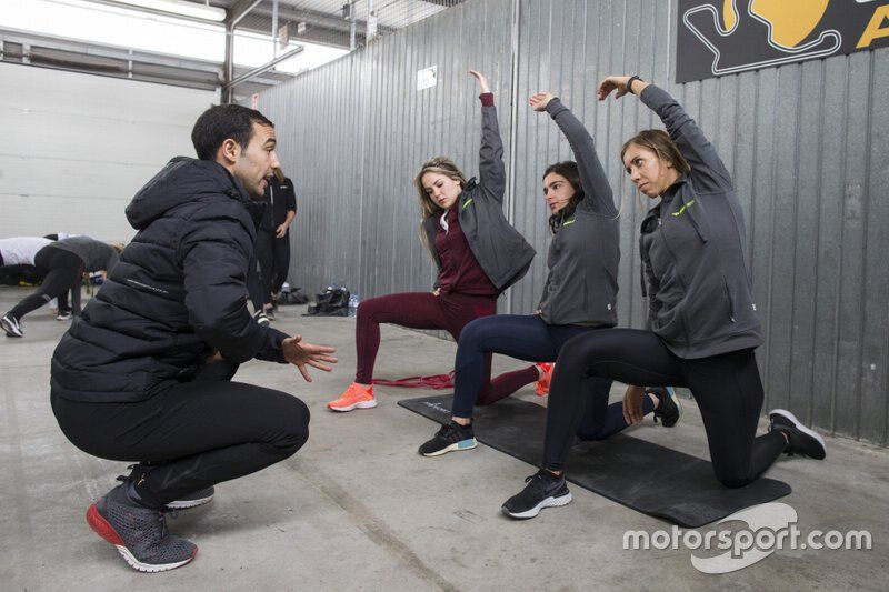 Francesca Linossi, Jamie Chadwick, Stephane Kox