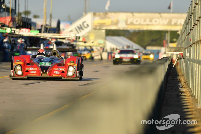 #38 Starworks Motorsports ORECA FLM09: James Dayson