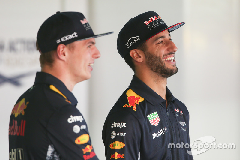 Max Verstappen, Red Bull, Daniel Ricciardo, Red Bull Racing