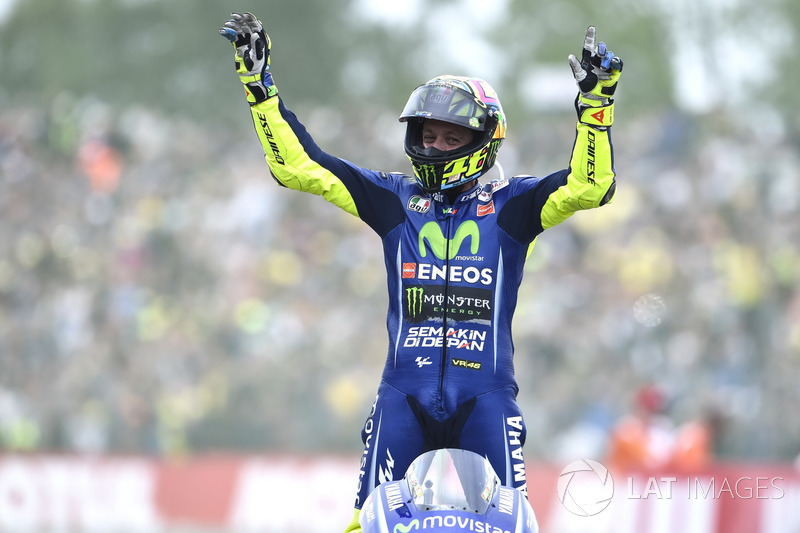 Ganhador da corrida Valentino Rossi, Yamaha Factory Racing