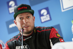 Rob Huff, All-Inkl Motorsport, Citroën C-Elysée WTCC at the Press Conference