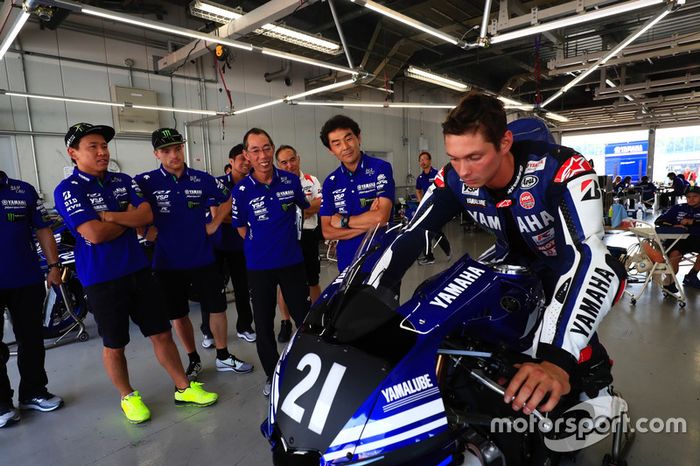 #21 Yamaha Factory Racing Team: Michael van der Mark