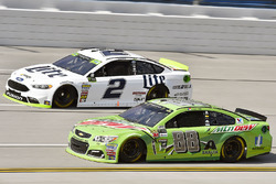 Dale Earnhardt Jr., Hendrick Motorsports Chevrolet and Brad Keselowski, Team Penske Ford