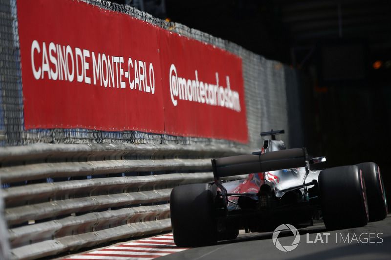 Lewis Hamilton, Mercedes AMG F1 W09