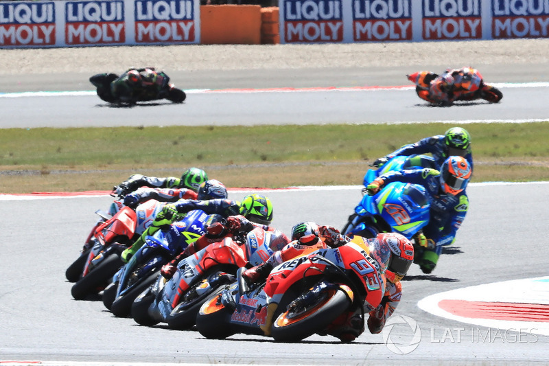 Marc Márquez mène le peloton à Assen