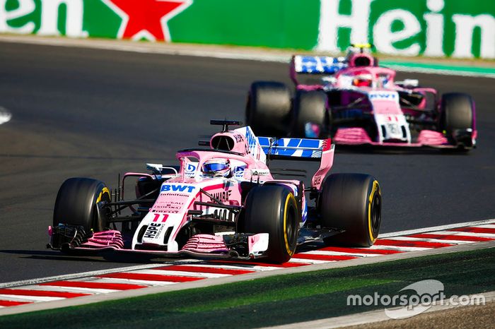 Sergio Perez, Force India VJM11, Esteban Ocon, Force India VJM11