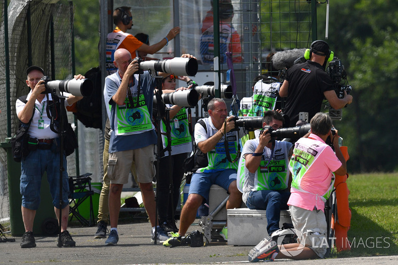 Para fotografer