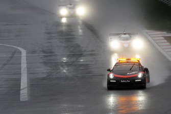 Safety car