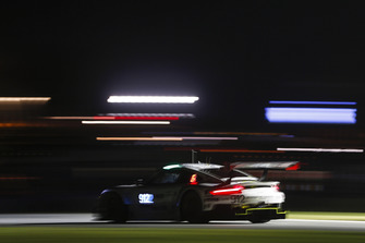 #912 Porsche Team North America Porsche 911 RSR, GTLM: Laurens Vanthoor, Earl Bamber, Mathieu Jaminet