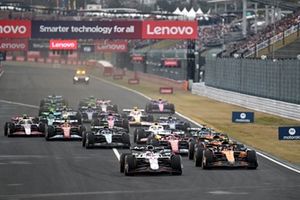 Lando Norris, McLaren, Oscar Piastri, McLaren, Max Verstappen, Red Bull Racing