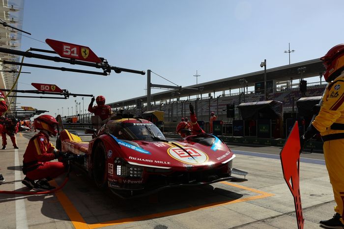 #51 AF Corse Ferrari 499P: Alessandro Pier Guidi, James Calado, Antonio Giovinazzi