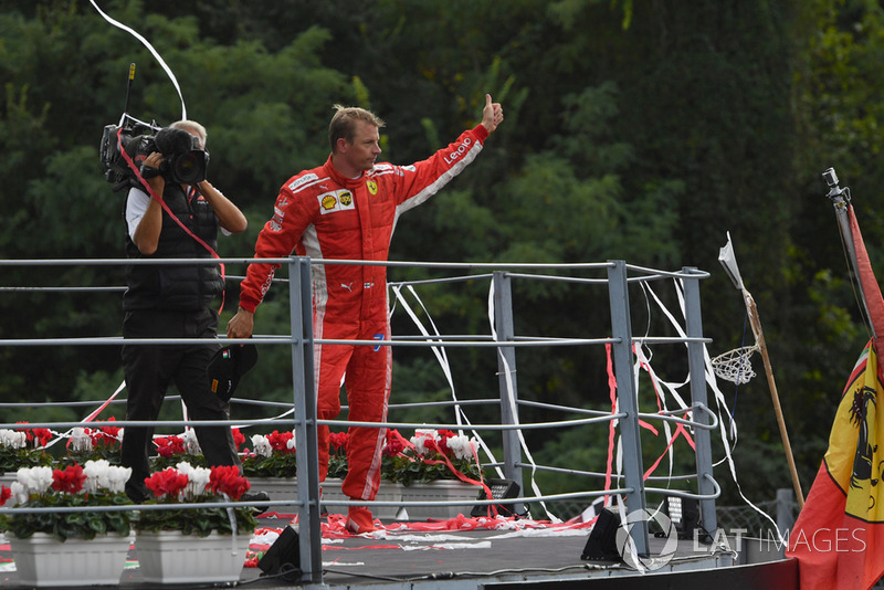 Podio: segundo lugar Kimi Raikkonen, Ferrari