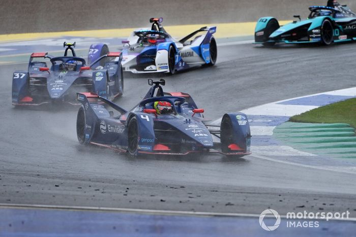 Robin Frijns, Envision Virgin Racing, Audi e-tron FE07, Nick Cassidy, Envision Virgin Racing, Audi e-tron FE07, Jake Dennis, BMW i Andretti Motorsport, BMW iFE.21, Sam Bird, Jaguar Racing, Jaguar I-TYPE 5