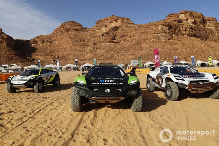 Mikaela Ahlin-Kottulinsky, Jenson Button, JBXE Extreme-E Team, Christine 'GZ' Giampaoli Zonca, Oliver Bennett, Hispano Suiza Xite Energy Team, y Catie Munnings, Timmy Hansen, Andretti United Extreme E