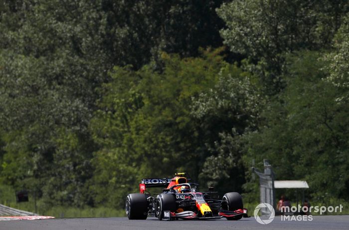 Sergio Pérez, Red Bull Racing RB16B