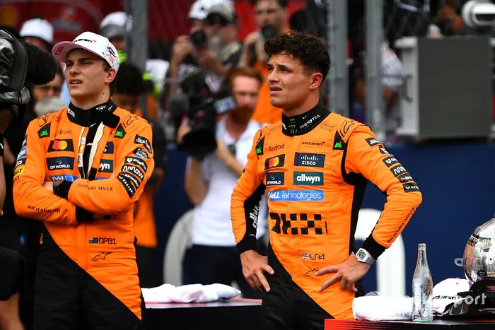 Lando Norris, McLaren, Oscar Piastri
