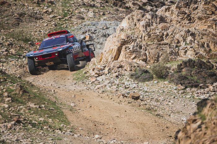 #211 Team Audi Sport Audi: Mattias Ekstrom, Emil Bergkvist