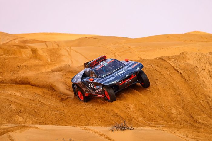 #224 Team Audi Sport Audi: Mattias Ekstrom, Emil Bergkvist