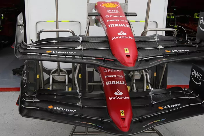 Detalle de los alerones delanteros del Ferrari F1-75