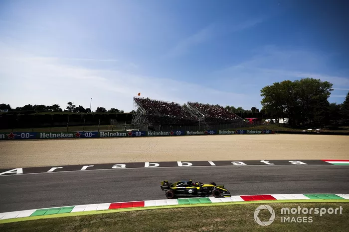Esteban Ocon, Renault F1 Team R.S.20