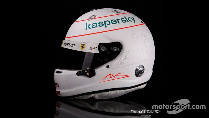 Capacete de Sebastian Vettel em homenagem a Michael Schumacher no GP de Eifel de F1