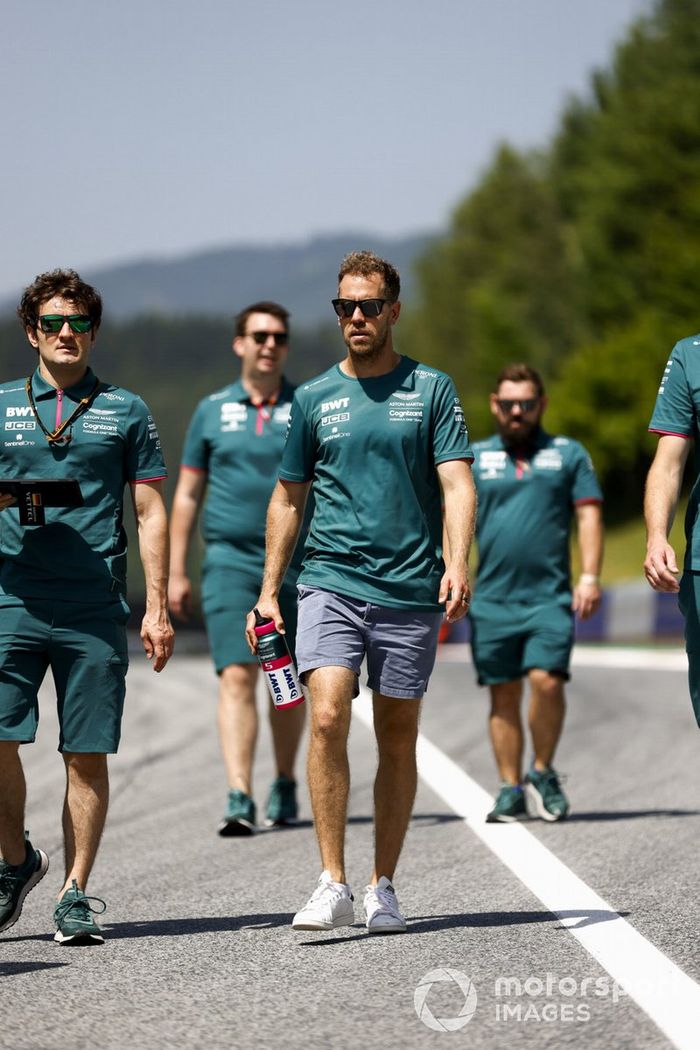 Sebastian Vettel, Aston Martin, recorre la pista del GP de Estiria