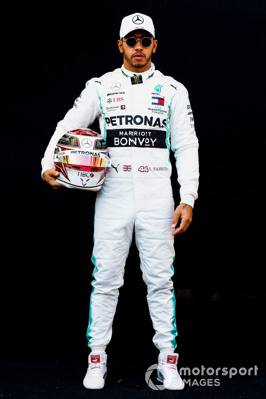 Льюис Хэмилтон (Великобритания), Mercedes AMG F1, ст. № 44