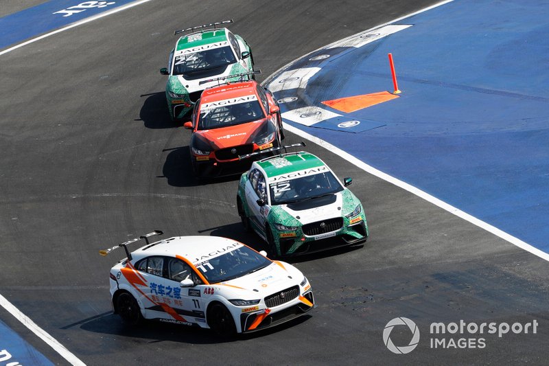 Lin Qi, Team China, Bandar Alesayi, Saudi Racing, Célia Martin, Viessman Jaguar eTROPHY Team Germany