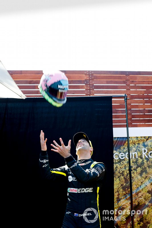 Official Portrait Daniel Ricciardo, Renault