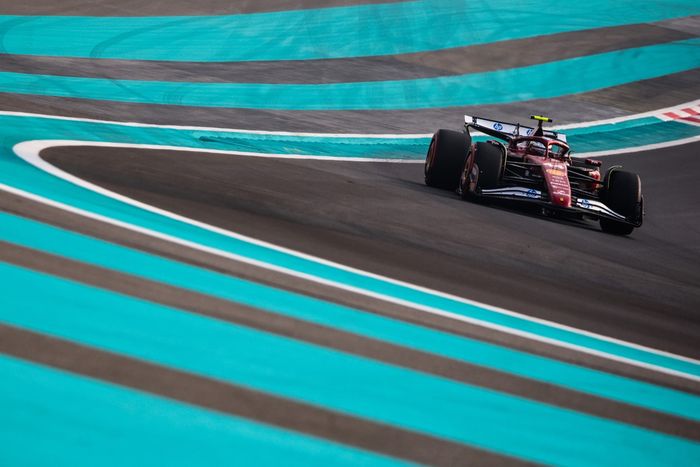 Lewis Hamilton, Ferrari