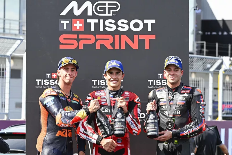 Pedro Acosta, Red Bull KTM Factory Racing, Marco Bezzecchi, Aprilia Racing, Marc Marquez, Ducati Team