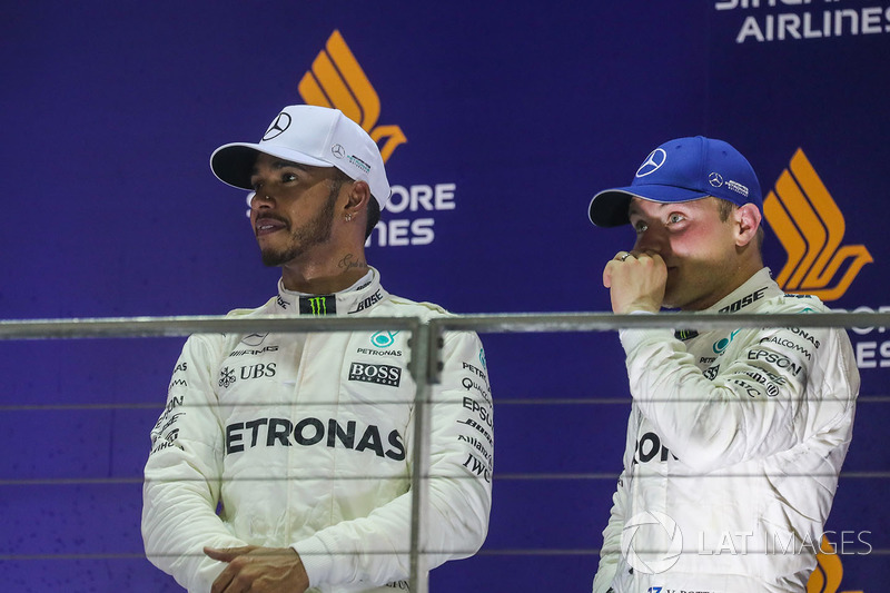 Podium: race winner Lewis Hamilton, Mercedes AMG F1, third place Valtteri Bottas, Mercedes AMG F1