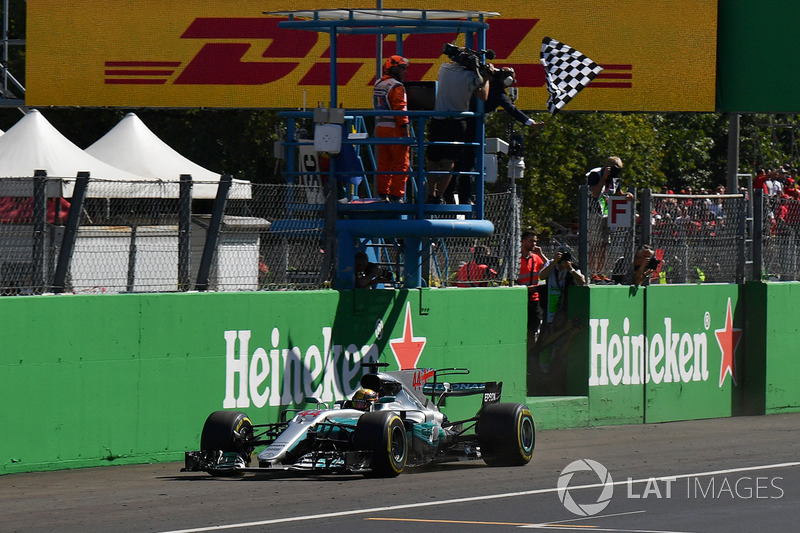 2017 - Lewis Hamilton (Mercedes)