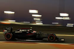 Jenson Button, McLaren MP4-31