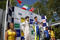 Подіум, друге місце Ленс Стролл, Prema Powerteam Dallara F312 Mercedes-Benz, переможець Алессіо Л
