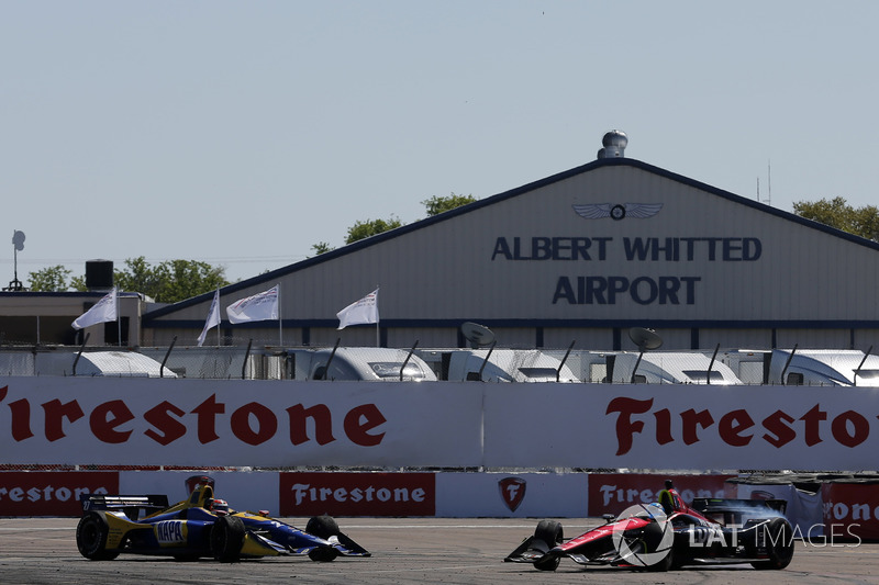 Kollision: Robert Wickens, Schmidt Peterson Motorsports Honda, Alexander Rossi, Andretti Autosport H