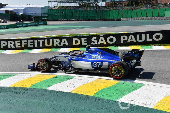 Charles Leclerc, Sauber C36 and halo