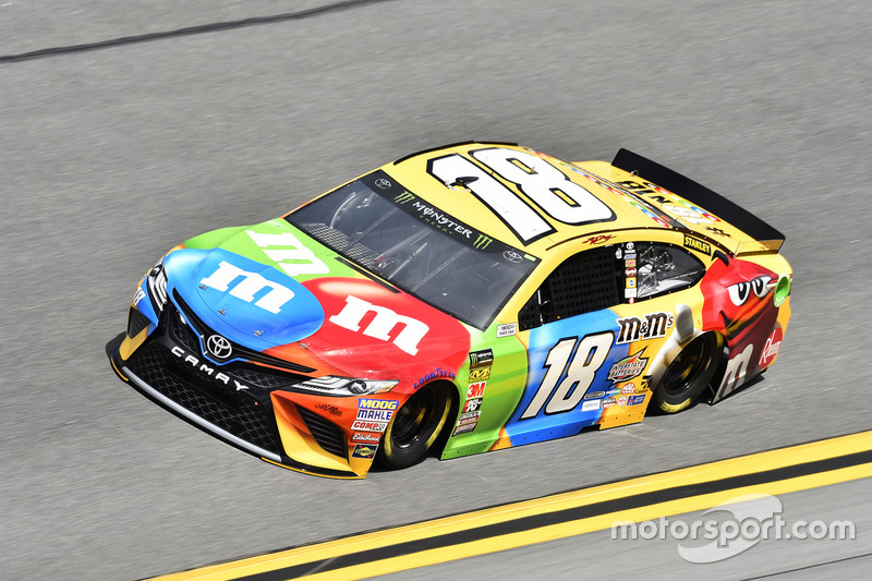 Kyle Busch, Joe Gibbs Racing, Toyota Camry