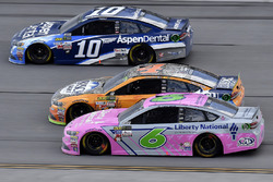 Danica Patrick, Stewart-Haas Racing Ford, Kevin Harvick, Stewart-Haas Racing Ford y Trevor Bayne, Ro