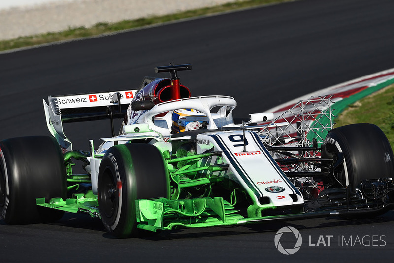 Marcus Ericsson, Alfa Romeo Sauber C37 with aero paint