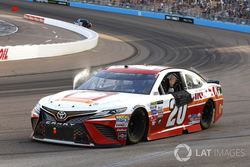 Race winner Matt Kenseth, Joe Gibbs Racing Toyota