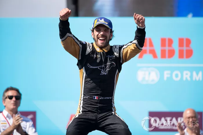 Jean-Eric Vergne, Techeetah, celebra su victoria