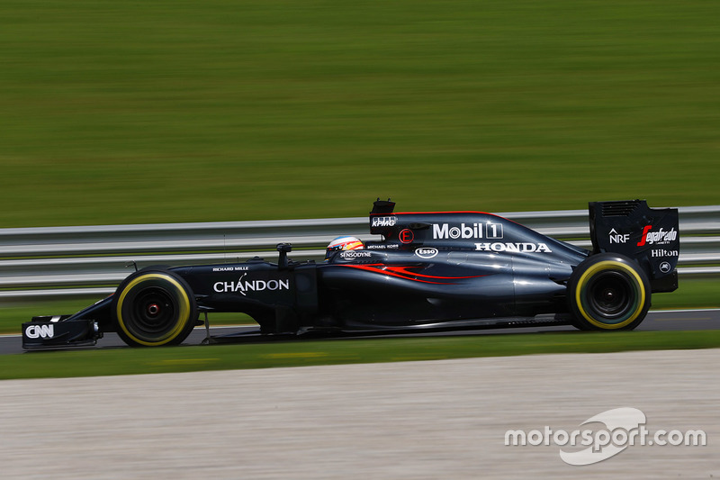 13: Fernando Alonso, McLaren MP4-31