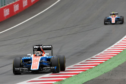 Паскаль Верляйн, Manor Racing MRT05