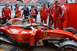 Кими Райкконен, Ferrari SF16-H тестирует вариант закрытого кокпита для машин Формулы 1