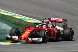 Kimi Räikkönen, Ferrari SF16-H mit dem Halo-Cockpitschutz