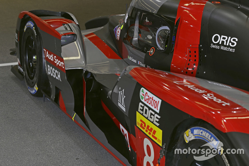 #8 Audi Sport Team Joest Audi R18
